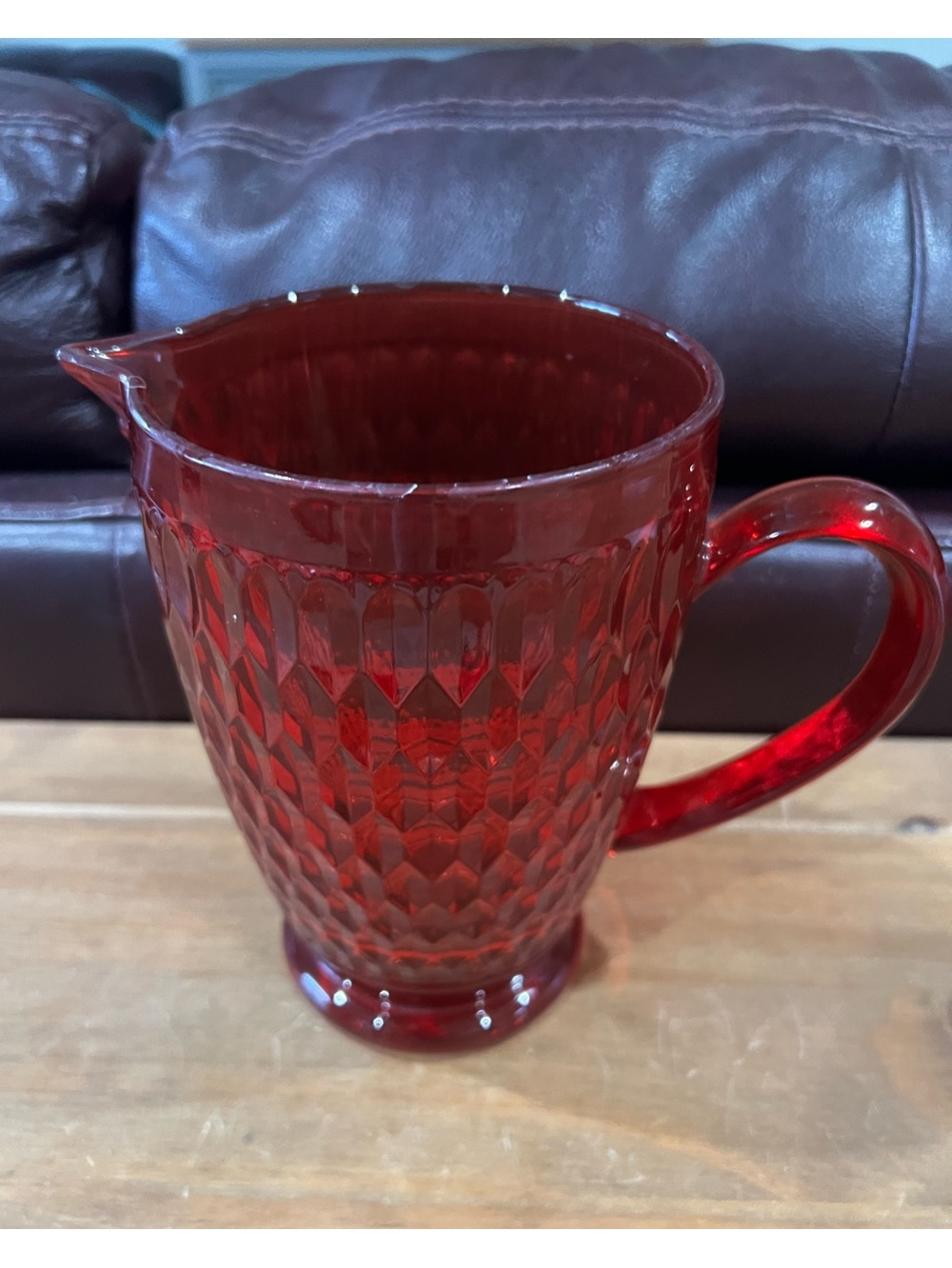 Villeroy & Boch Boston Red collection pitcher. Perfect condition. 36oz.